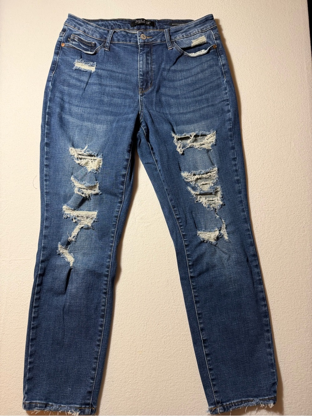 Judy Blue Medium Blue Distressed Skinny Jeans